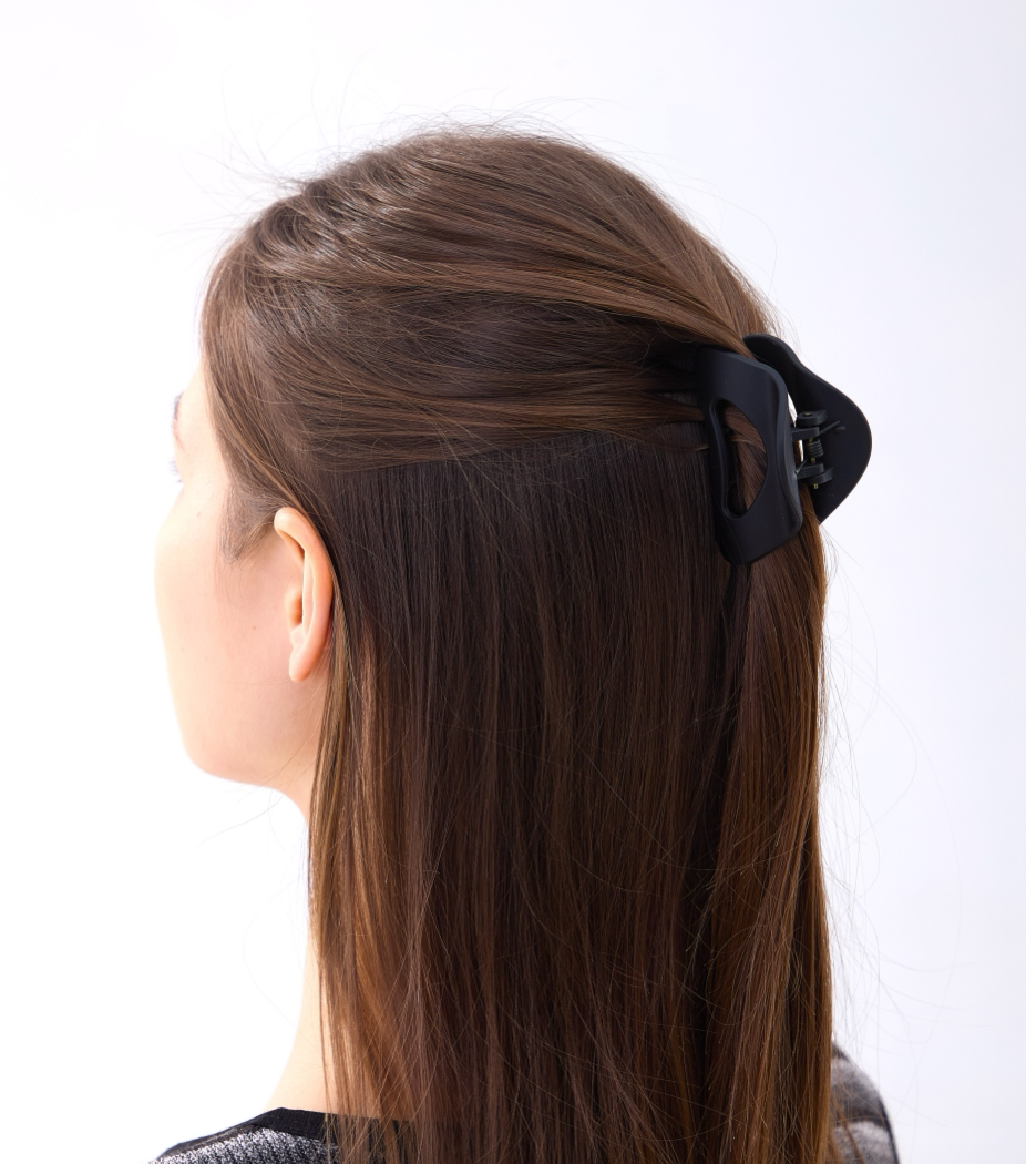 4 PC Assorted Hair Claw - Monochrome Black/White